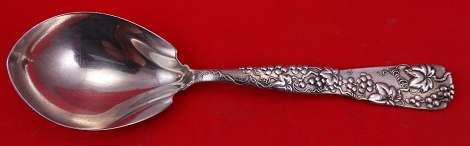Berry Spoon pointed bowl w/ grape motif  9